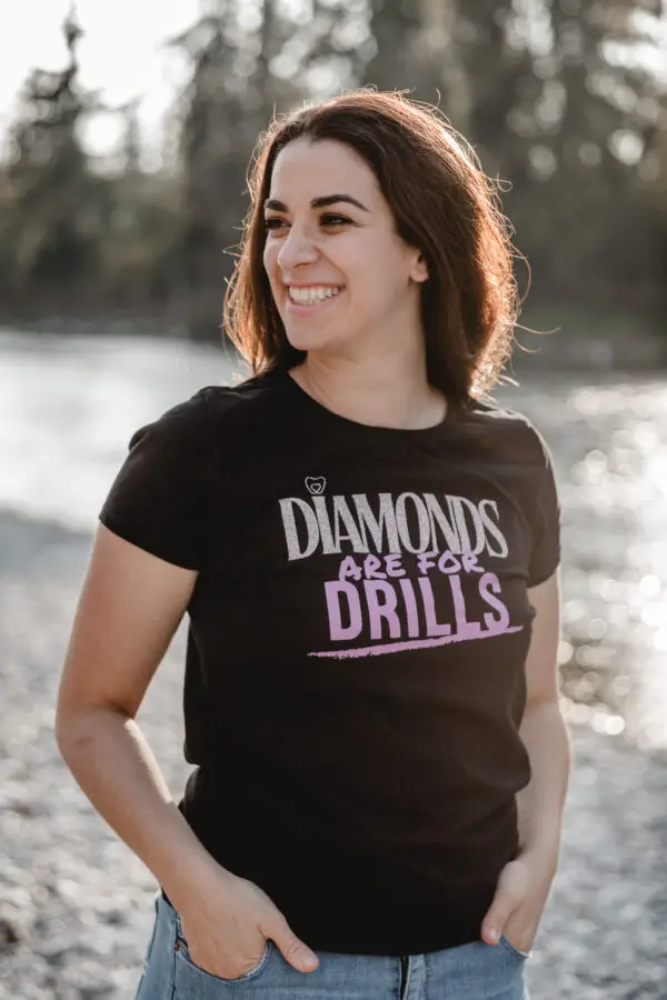 “Diamonds are for Drills” T-Shirt – Bild 2