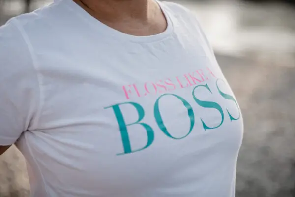 “Floss Like a Boss” T-Shirt – Bild 4